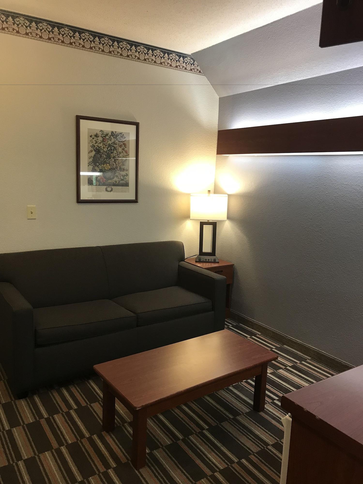 Microtel Inn & Suites Urbandale Екстериор снимка